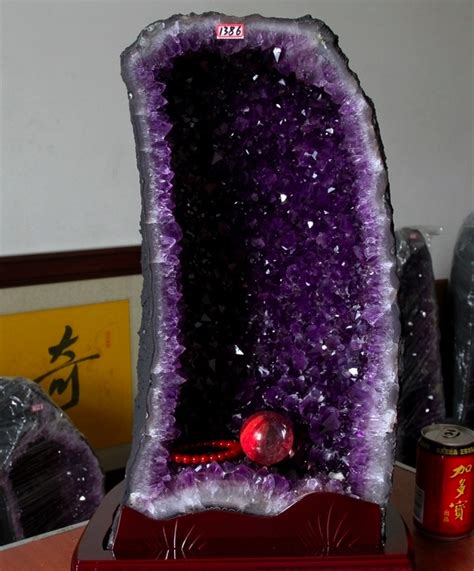 紫水晶洞擺放位置 許輔